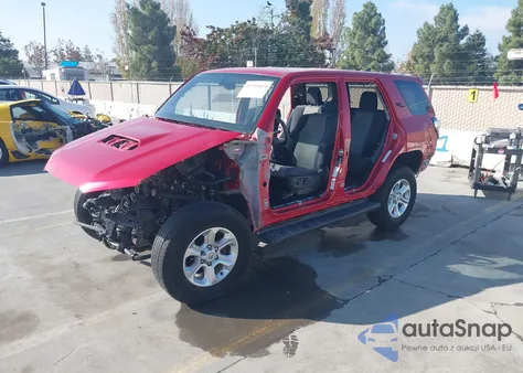 2018 Toyota 4Runner Trd Off Road Premium из США, поврежденный, VIN JTEBU5JRXJ5489790